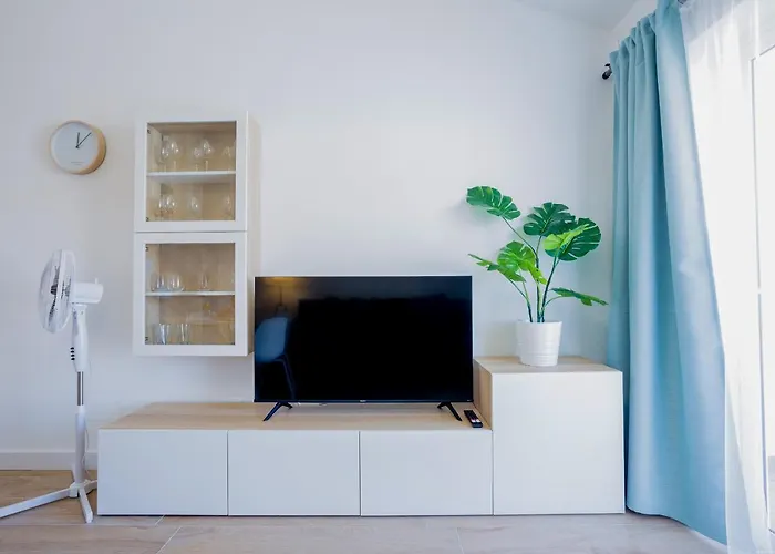 Bright & Stylish In Chipeque, Cristianos Appartement *